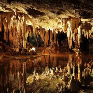 luray-caverns-virginia.jpg